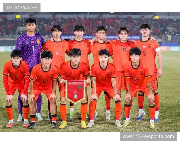 亚洲足球强队争相挑战，赛场气氛燃烧，亚洲区足球比赛